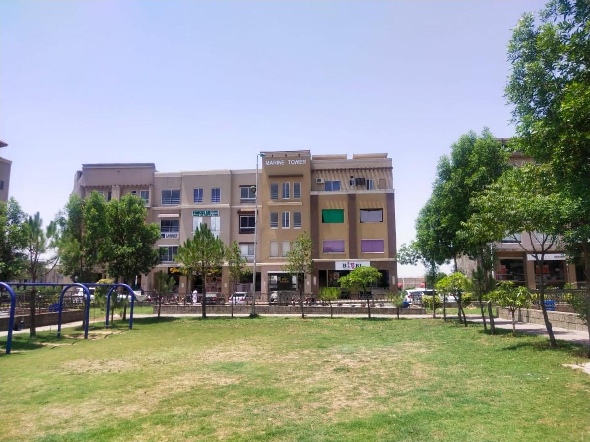 Appartamento Marine Tower Rawalpindi Esterno foto