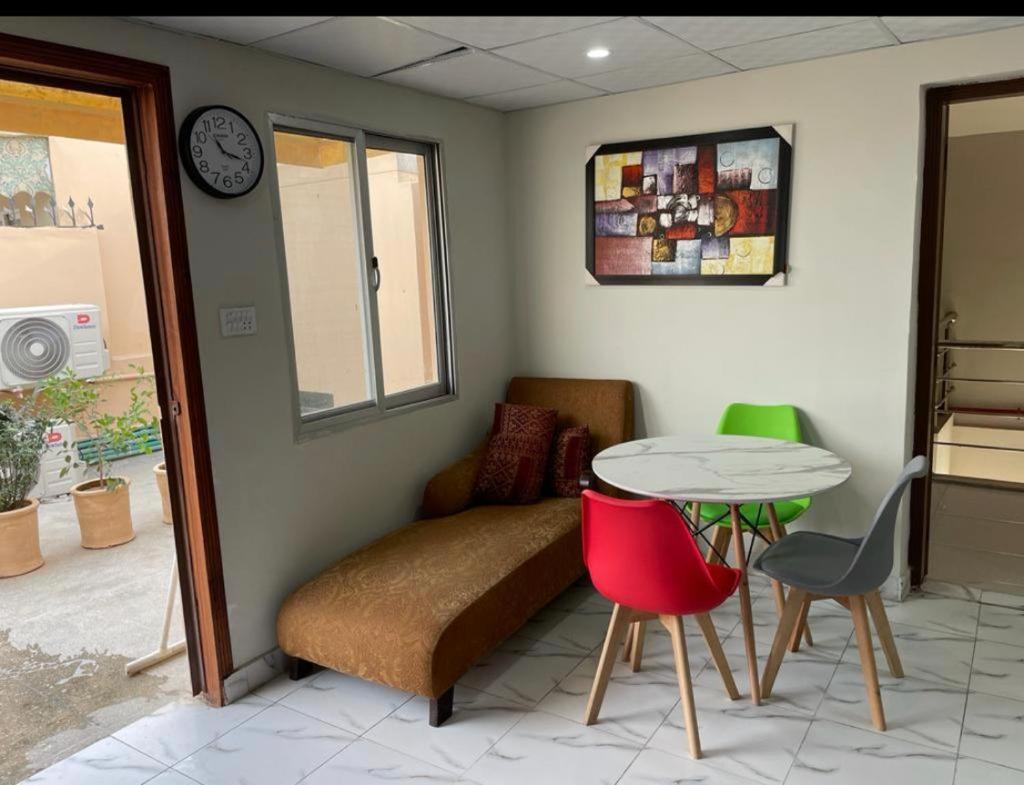Appartamento Marine Tower Rawalpindi Esterno foto